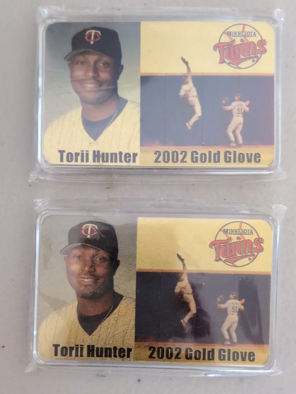 Topps Torii Hunter 2002 Gold Glove Baseball Cards Set of 2